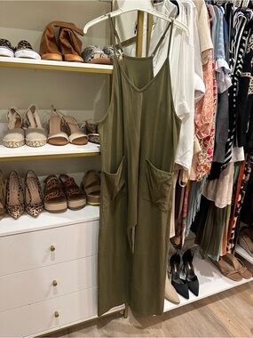 Olive Green Wide-Leg Jumpsuit with Pockets